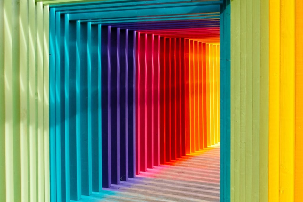 Using Colors to Create the Perfect Mood in Your Home